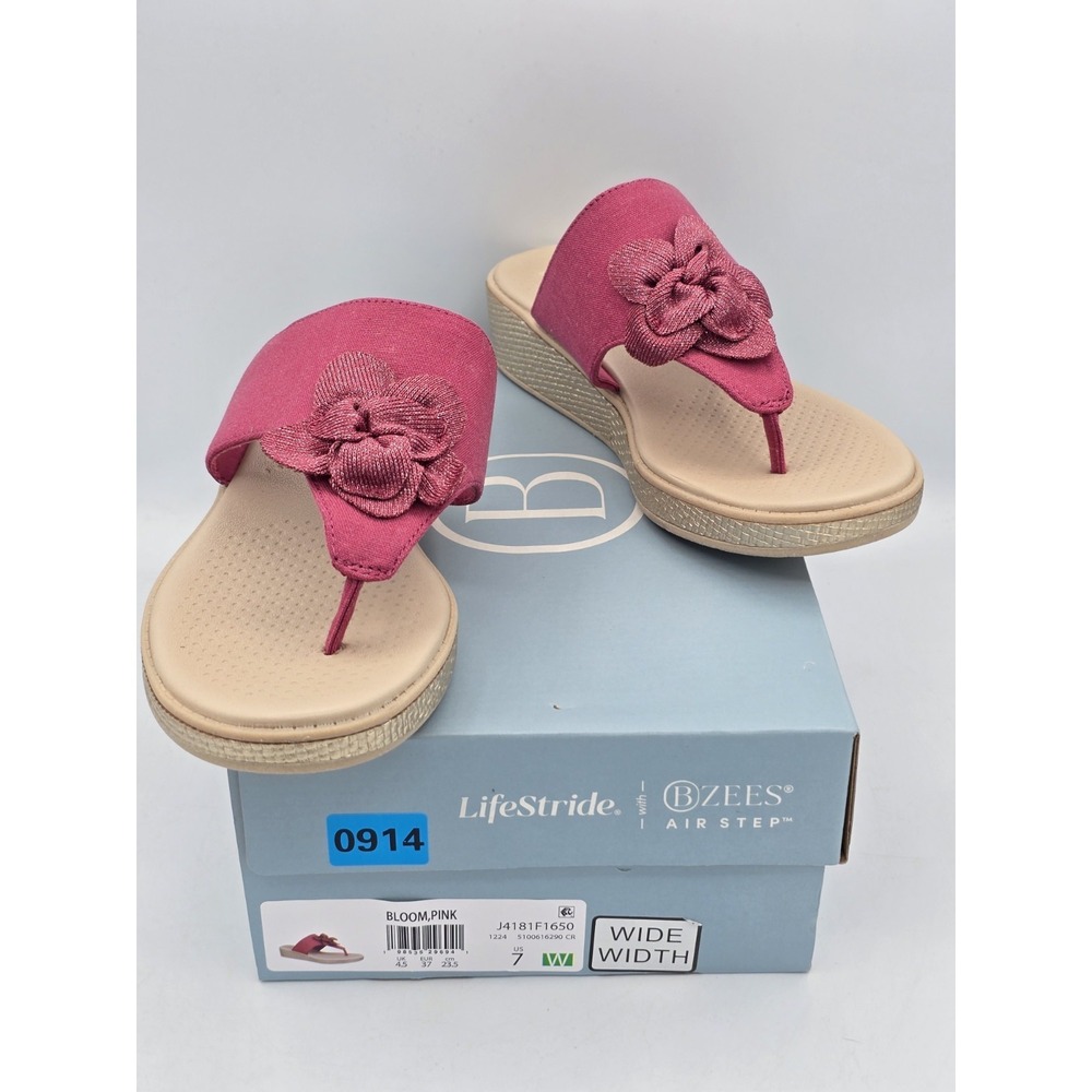 Bzees for LifeStride Women's Bloom Wedge Sandal Pink - Sz‎ 7 W Wide NIB